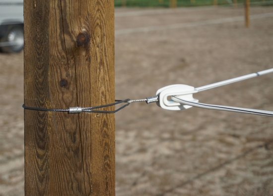 AKO Premium Horse Wire  wit 8mm-250m 87982_mood01_44873+18.jpg
